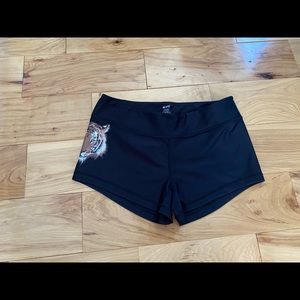 KFT tiger shorts, L